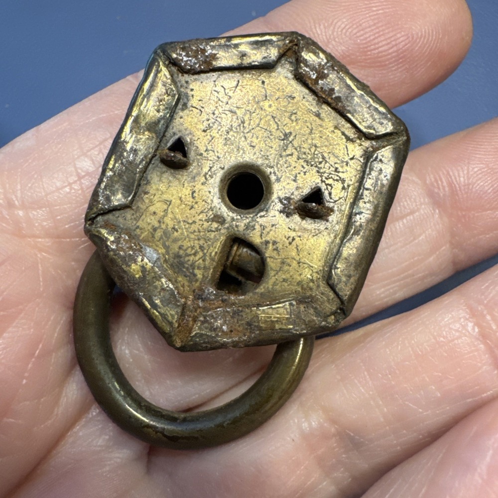 Antique Brass Lion Head Drawer Pull Ring Handle Vintage Furniture Hardware - Picture 4 of 5